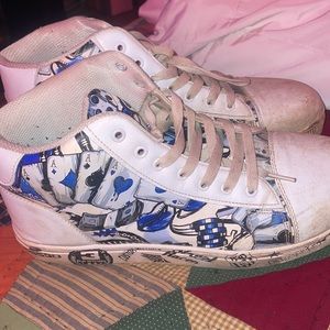 Professional skateboarding shoe, customized